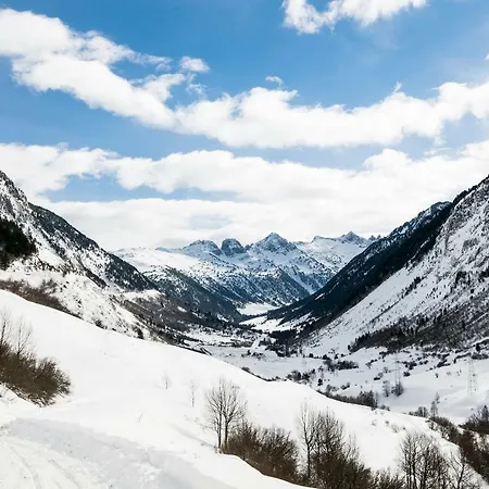 Luderna - Val De Ruda A38 De Sanela * Baqueira Beret